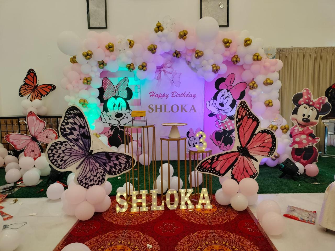 Theme Decor
